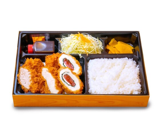 テイクアウトメニュー大好評発売中！