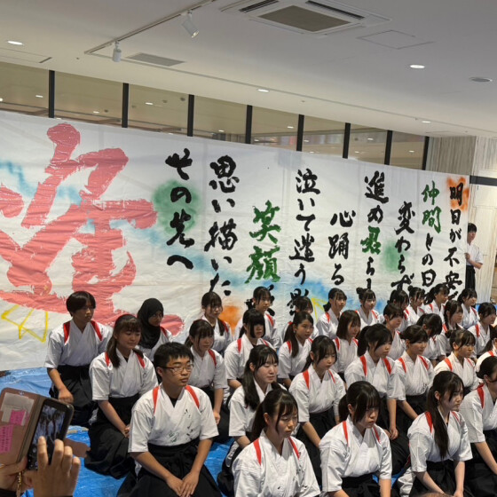 3/21　越ヶ谷高校＆青稜高校　書道パフォーマンス