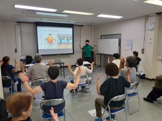 若々しく動ける体づくりを一緒に 理学療法士が教える健康体操教室