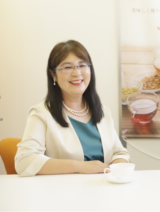 心身を癒やす魅力の茶葉を学ぶ　香りを楽しむハーブティー講座