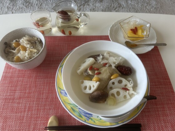 美と健康に！心と体を整える　季節を楽しみ学ぶ　薬膳料理講座