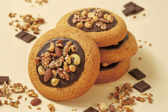 1枚700キロカロリー超えのビッグソフトクッキー「ギルティーズ」が登場！ 「ハートブレッドアンティーク イオンタウン千種店」が12/5（金）グランドオープン🎉