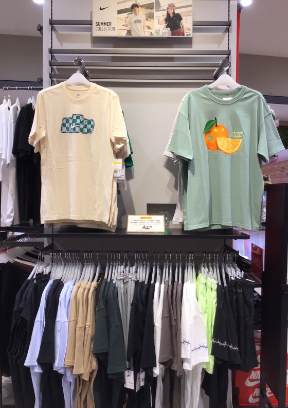 半袖Tシャツ続々入荷中...!!!