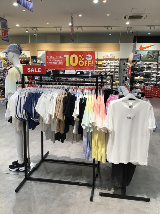 期間限定！　カジュアルウェア　SALE商品レジにてさらに　10%OFF！