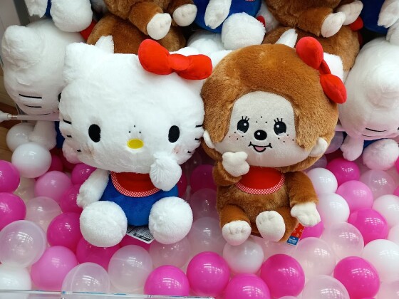 ✨新着景品情報✨モンチッチ×ハローキティ おそろいBIGぬいぐるみ