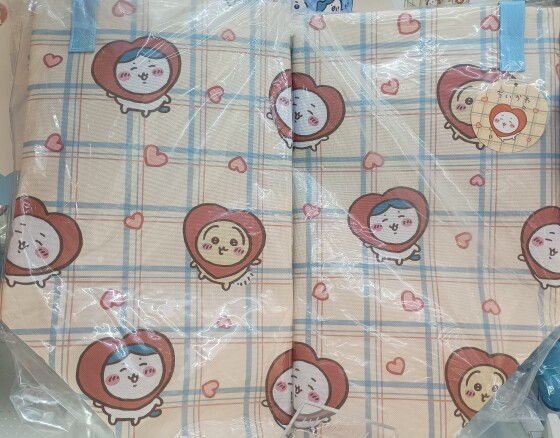 ✨新着景品情報✨ちいかわ　ＢＩＧ収納バスケット