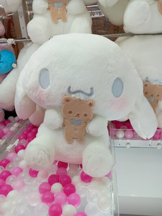 ✨新着景品情報✨シナモロール　超超ＢＩＧぬいぐるみ　くまさんだっこ