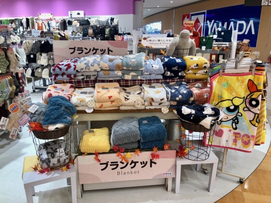 ひざかけ続々入荷中😊💓