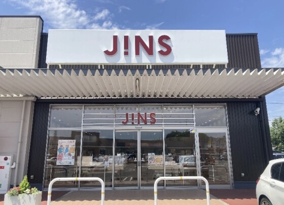 JINS