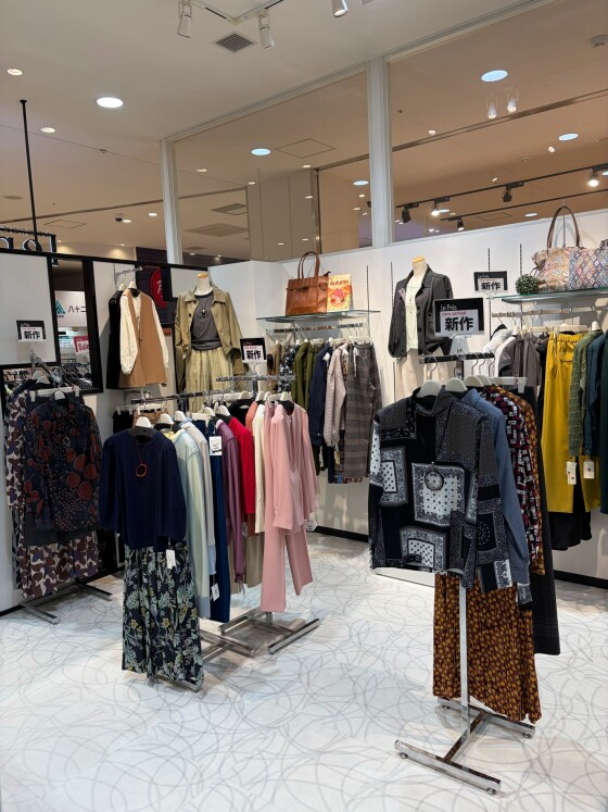 秋物新作、続々入荷