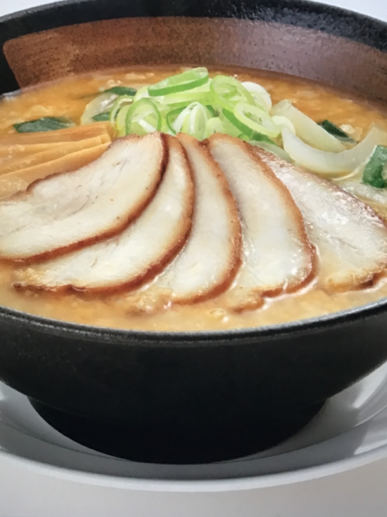 10月15日(水)販売開始！味噌とんこつらーめん
