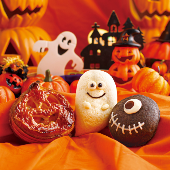 10月新商品「秋のグルメパンフェア第2弾＆ハロウィンパンフェア」開催！！