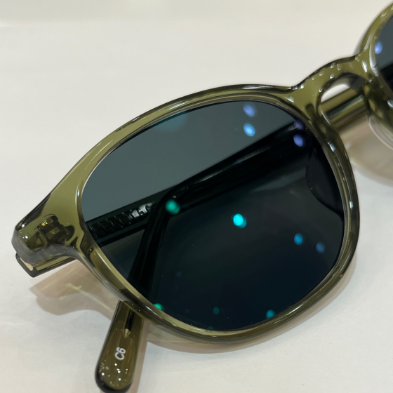 お客様のメガネのご紹介です🪄