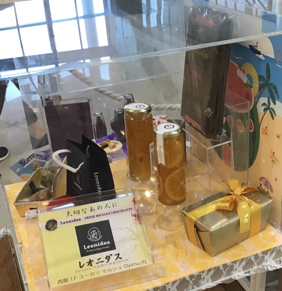 初夏に続き 盛夏です!!!  展示商品を変更しました！　