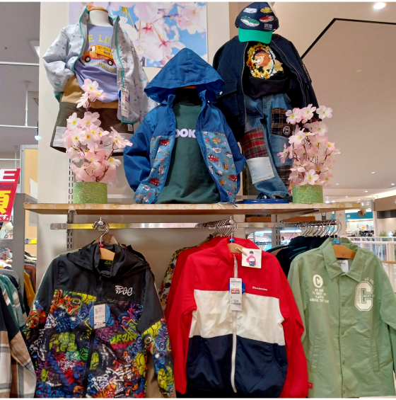 【🌸ウィンドブレーカー入荷してます🌸】