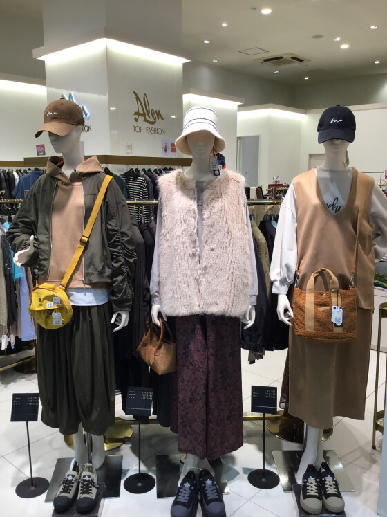 秋物新作が続々入荷中です❗️
