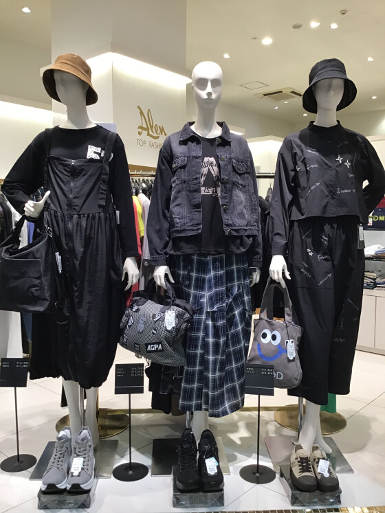 秋物新作が続々入荷中です❗️