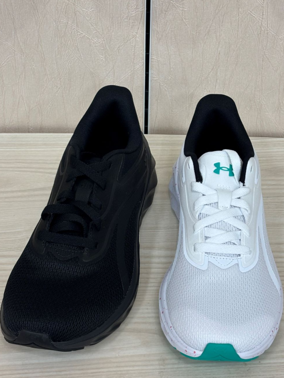 【UNDER　ARMAR　新作入荷中‼】