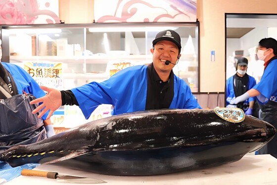  🐟🔥 マグロ解体ショー開催！ 🔥🐟📅5月5日（火・祝） ⏰ 11時スタート！ 📍 1階 日本鮮魚