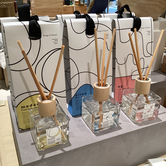 ディフューザー新入荷