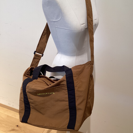 SOHOLM CAFE 新作バッグ