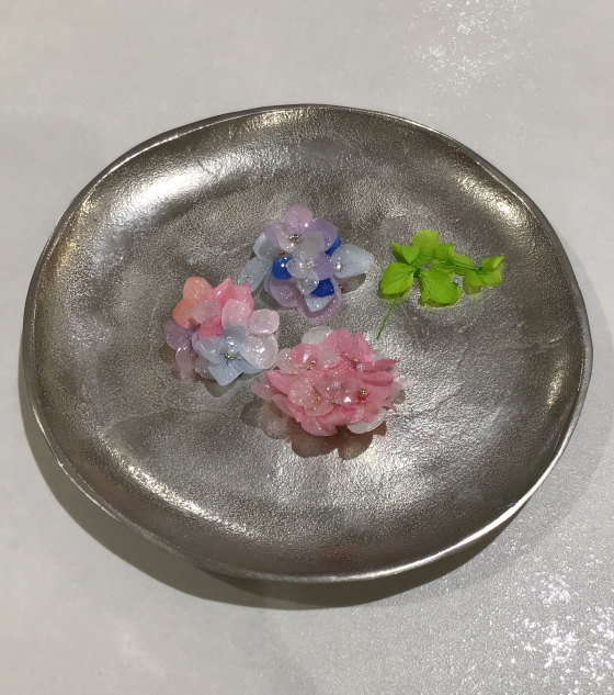 お花のブローチ　作ってみませんか？
