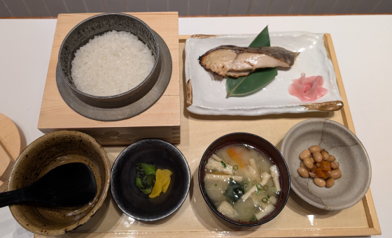 粕漬け焼き定食の紹介です！！