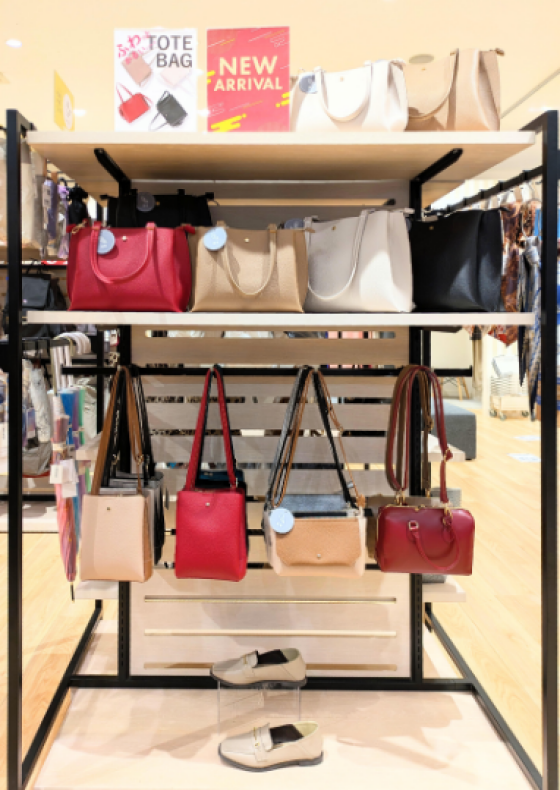 ⭐︎★人気シリーズ『ふわっと軽いBAG』★⭐︎