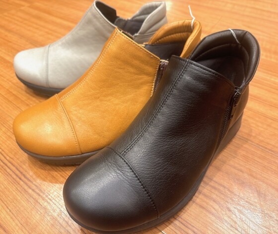 柔らかくてクセになる本革シューズ♪