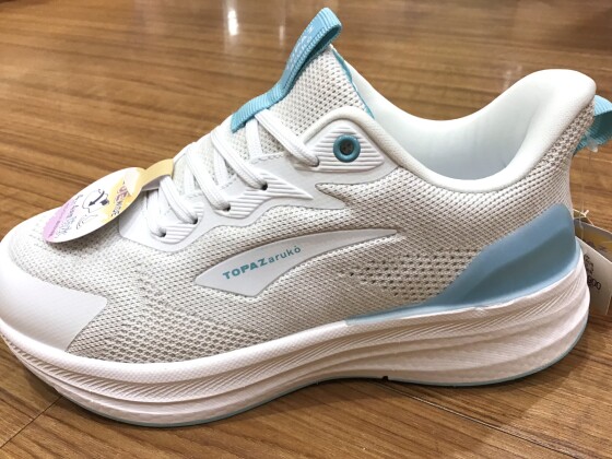 歩くのが楽しくなる♪快適ウォーキングシューズ