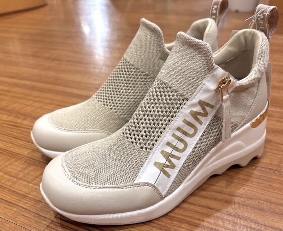 おしゃれ厚底スニーカー入荷💓