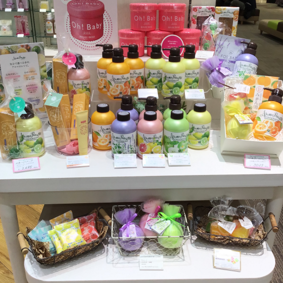 ギフト🎁に大人気！摘みたてのフルーツとハーブが織りなす香りのボディソープ🍊🌿💕