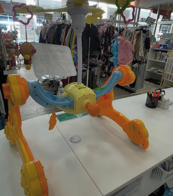 PINOCCHIO アンパンマン8WAY ウォーカーまでへんしん！よくばりメリー　入荷！！