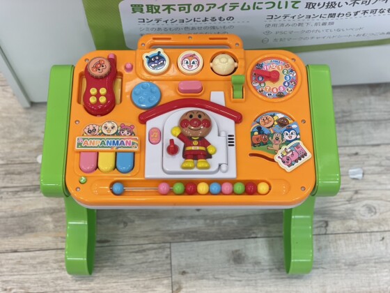 アンパンマン よくばりテーブル 入荷