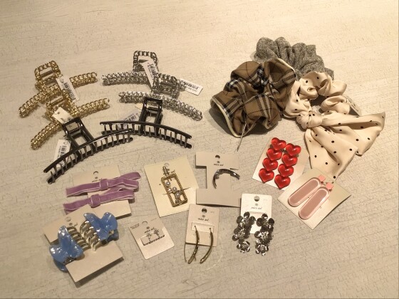 アクセサリー💍ALL¥300✨