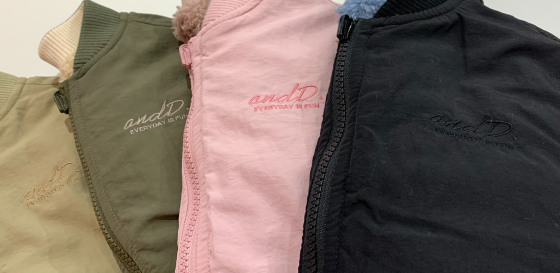 リバーシブルMA-1入荷してます💚