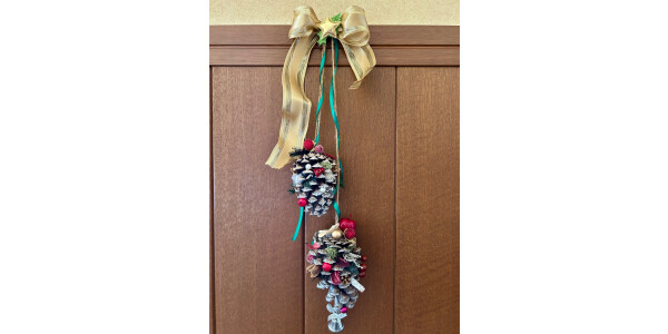 一級フラワーデザイナーが教える　ドイツ風クリスマスリース作り