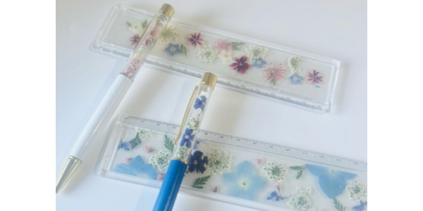 花作家の先生が教える 　押し花ボールペン＆スケール作り