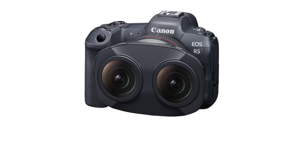 Canon社員が教えてくれる！　カメラのしくみと３Dカメラ体験