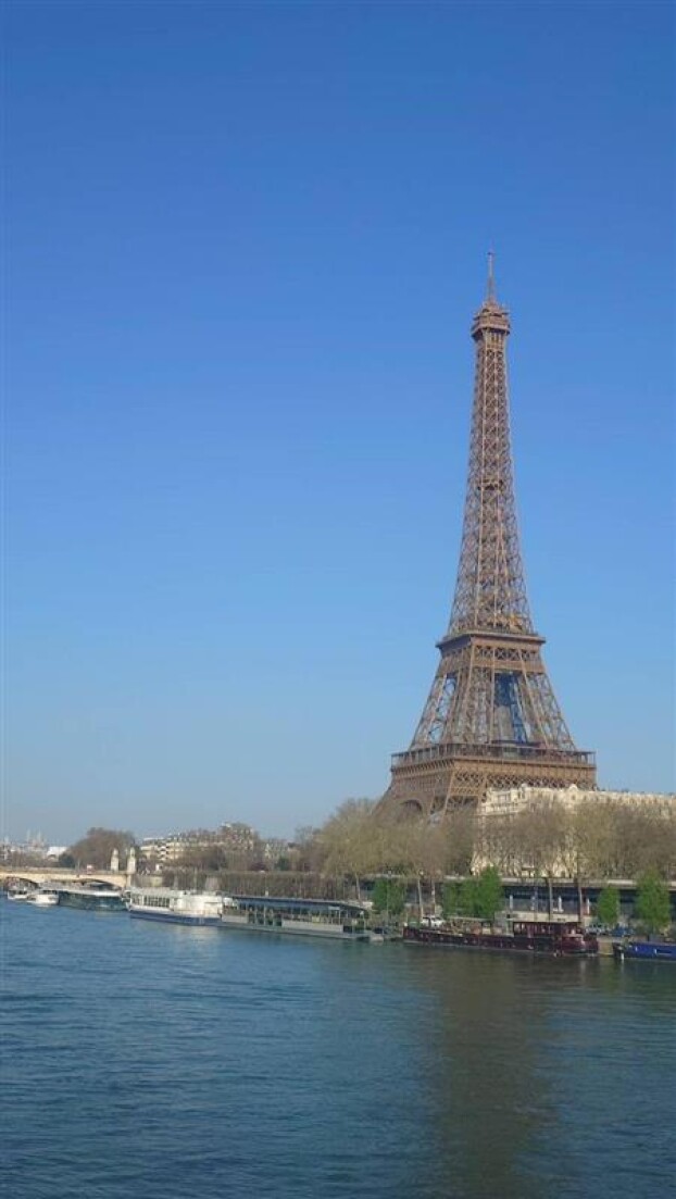世界魅力発見紀行オンライン中継　フランス パリからのリモート