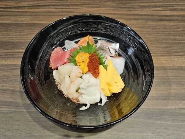 丼処山助