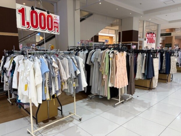 催事：婦人服販売