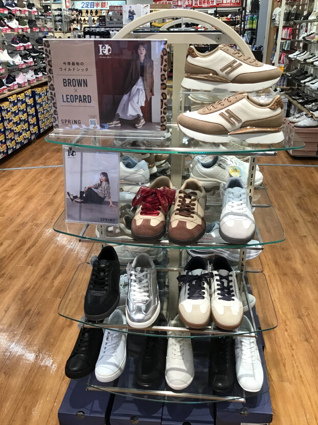 秋物新作入荷中☆