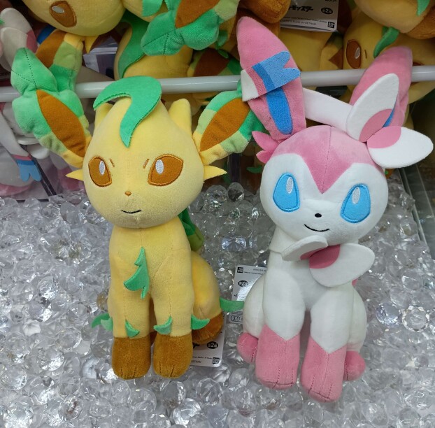 ✨新着景品情報✨ポケットモンスター　もふぐっとぬいぐるみ　イーブイフレンズーリーフィア・ニンフィアー