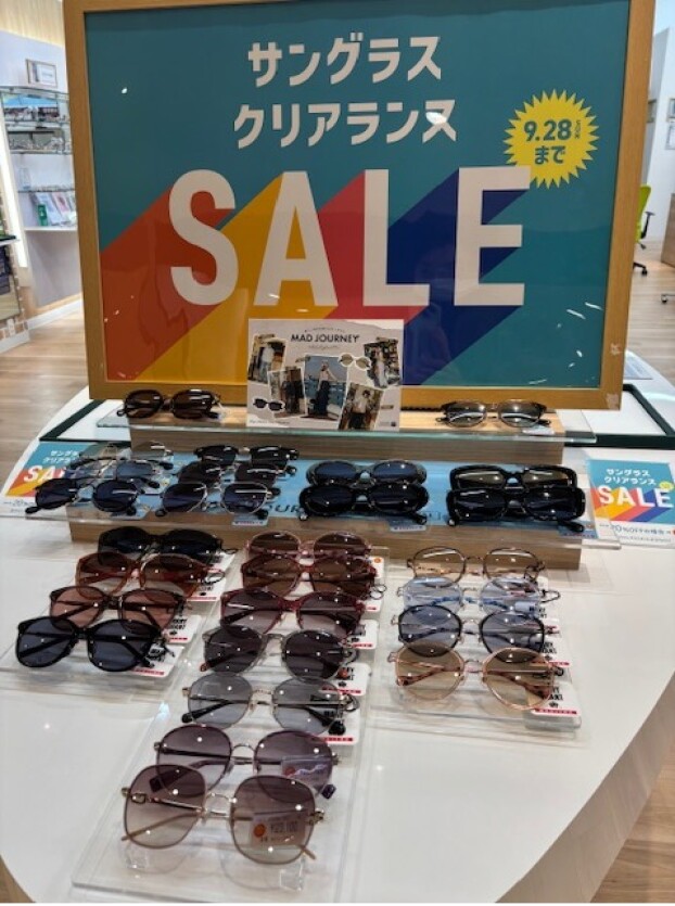 サングラス　クリアランセール　開催中🕶️🎶