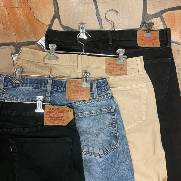 【Levi'sデニムパンツ入荷しました！】