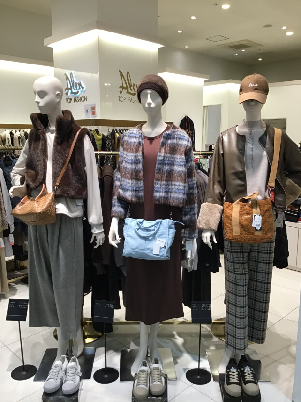 冬物の新作が続々入荷中です❗️