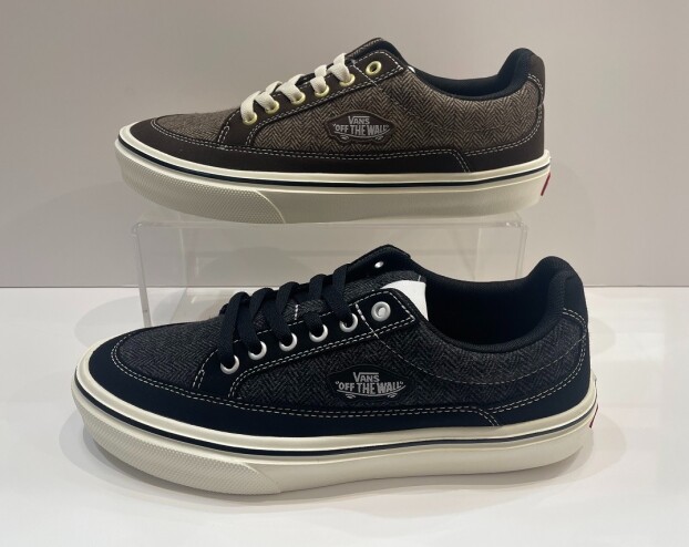 VANS★FINNの新色入荷のお知らせ☆彡