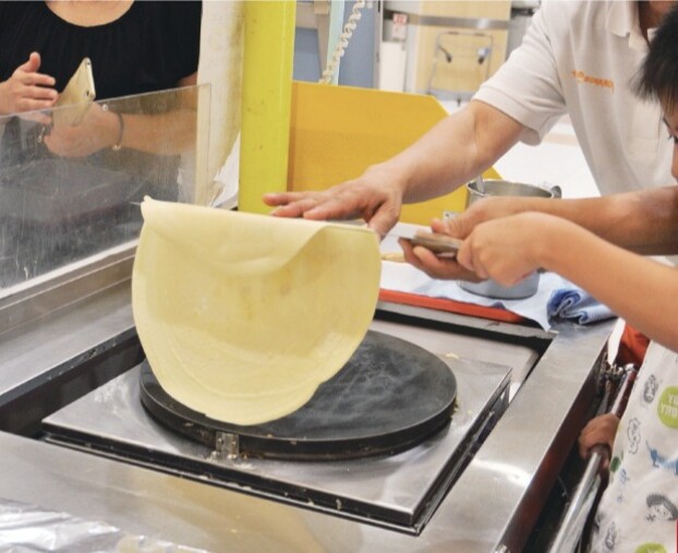 11/7(土)　オレンジポット　クレープ焼き体験
