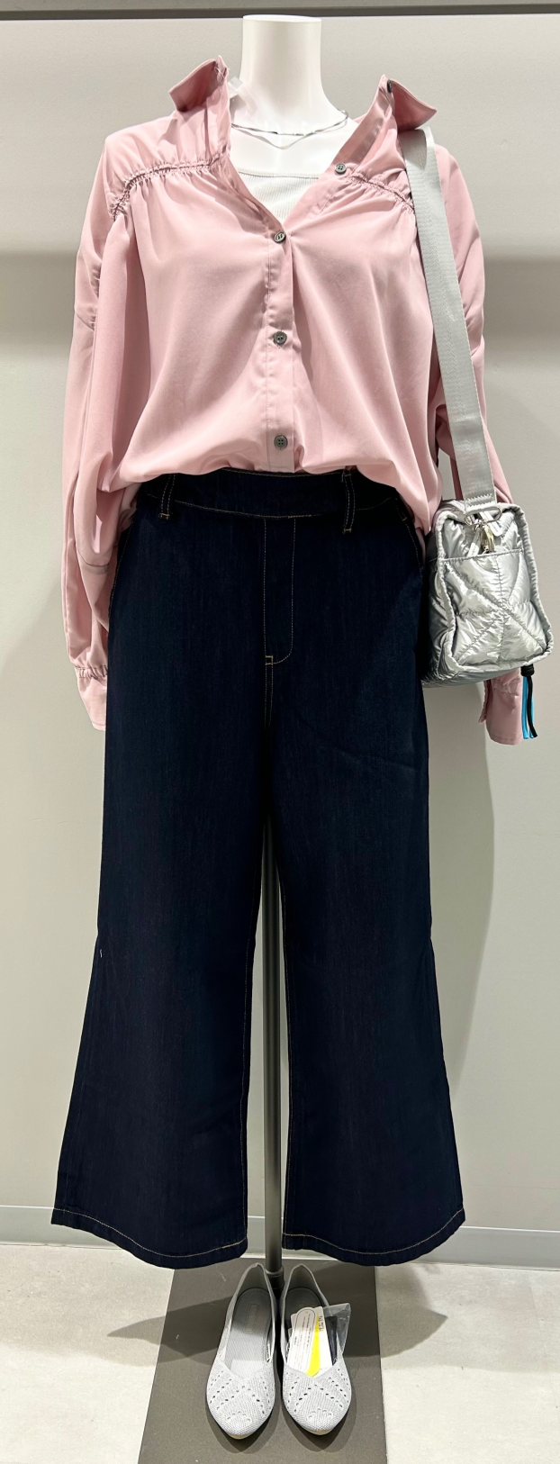 気温に合わせた着こなしが楽しめる1着🤗